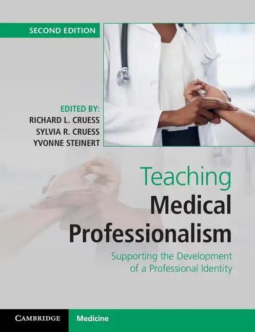 Teaching Medical Professionalism - Paperback