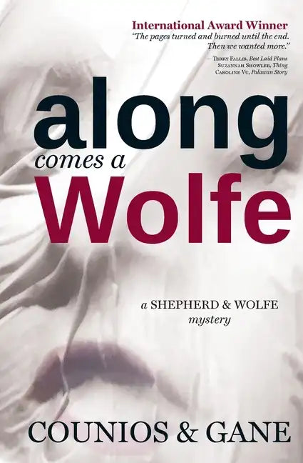 Along Comes a Wolfe - Paperback