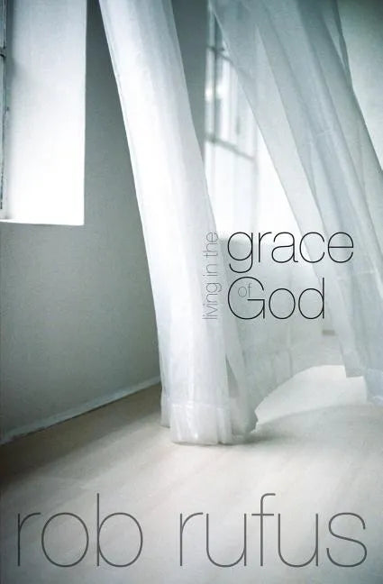 Living In The Grace Of God - Paperback