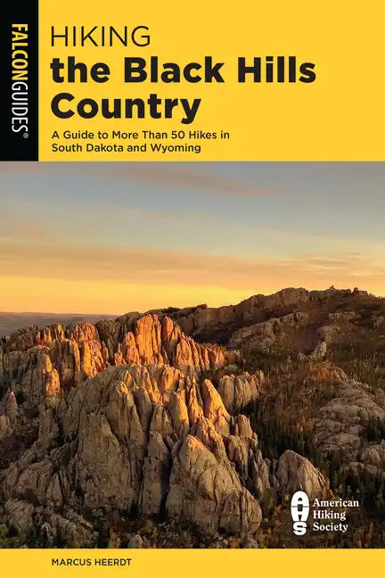 Hiking the Black Hills Country - Paperback