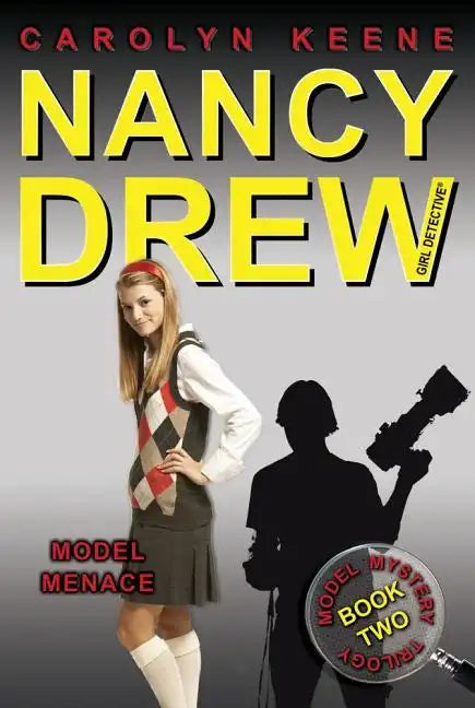 Model Menace: Book Two in the Model Mystery Trilogy - Paperback
