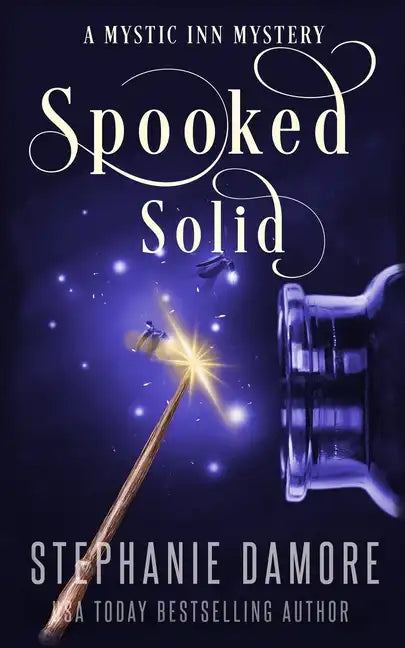 Spooked Solid: A Paranormal Cozy Mystery - Paperback