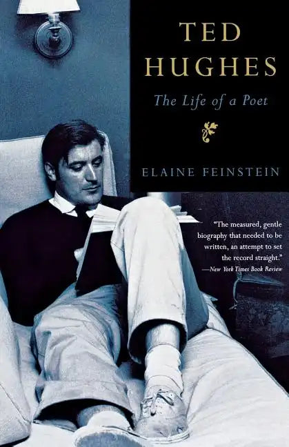 Ted Hughes: The Life of a Poet - Paperback