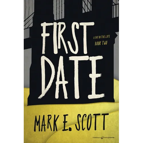 First Date - Paperback