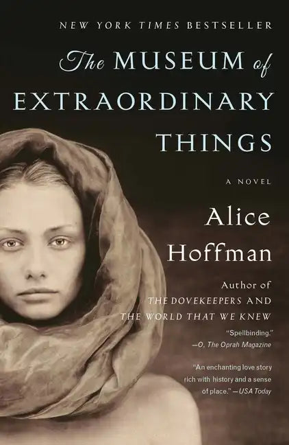 The Museum of Extraordinary Things - Paperback