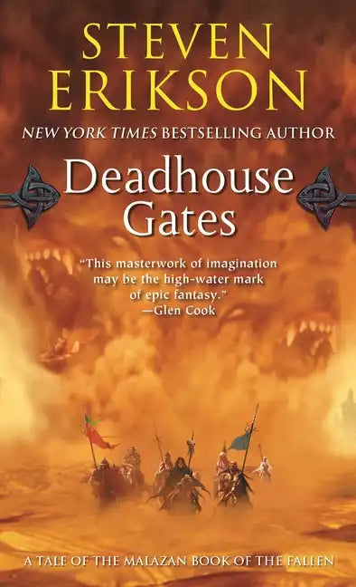 Deadhouse Gates: Book Two of the Malazan Book of the Fallen - Paperback